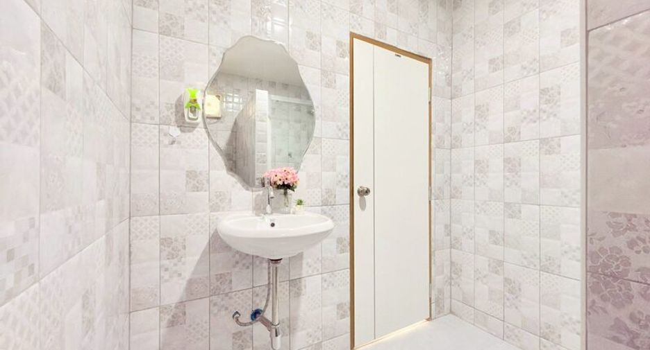 For sale 2 bedrooms townhouse in East Pattaya, Pattaya