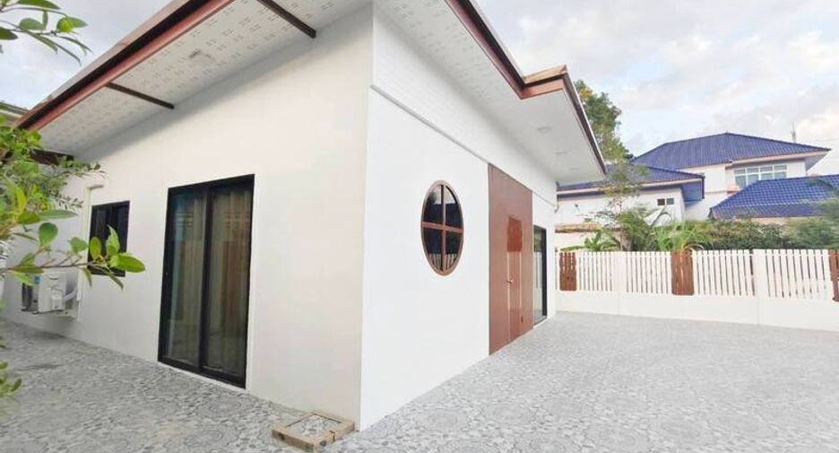 For sale 3 bedrooms house in Huay Yai, Pattaya