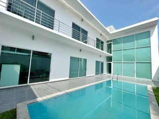 For sale 6 bedrooms villa in Bang Lamung, Chonburi