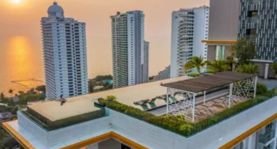 À vendre 2 chambres condo à North Pattaya, Pattaya