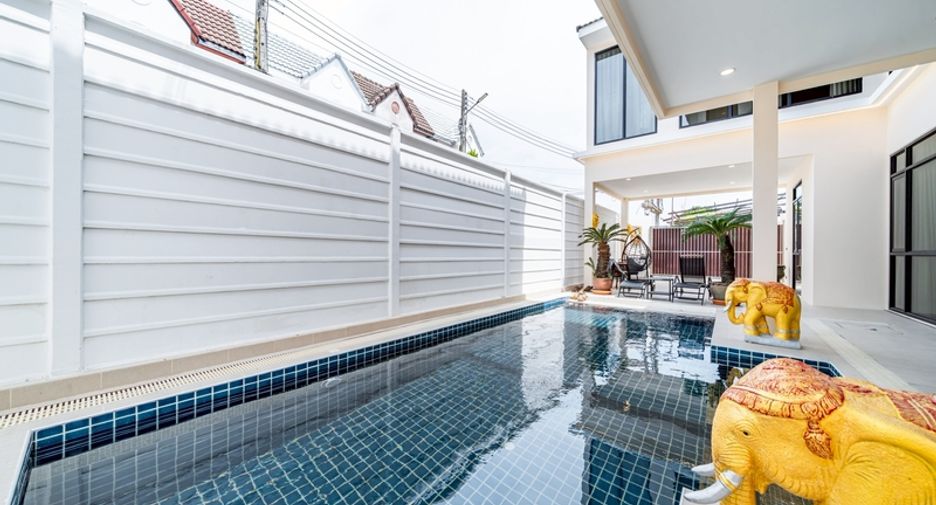 For sale 7 bedrooms house in Bang Lamung, Chonburi