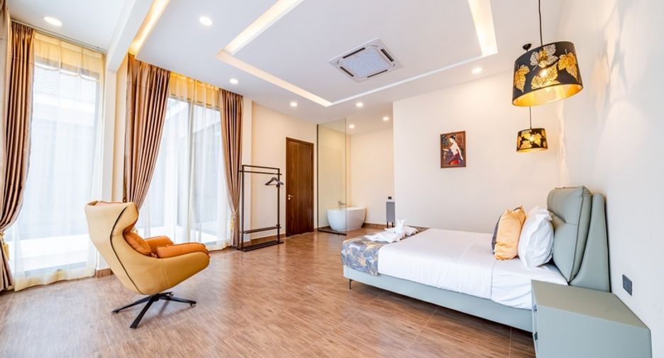 For sale 7 bedrooms house in Bang Lamung, Chonburi