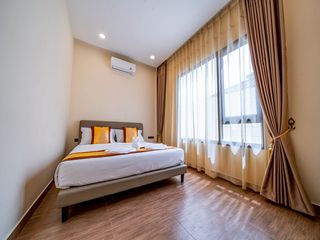 Casa en venta de 7 habitaciones en Bang Lamung, Chonburi