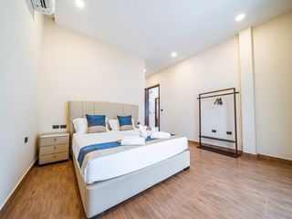 Casa en venta de 7 habitaciones en Bang Lamung, Chonburi