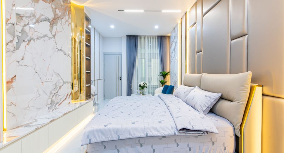 For sale 4 bedrooms house in Jomtien, Pattaya