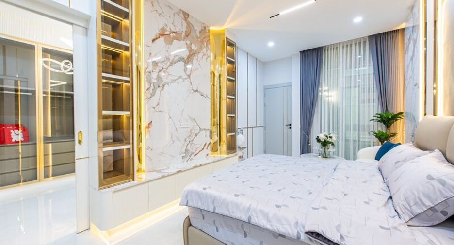 For sale 4 bedrooms house in Jomtien, Pattaya