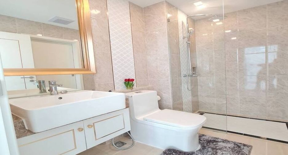 For sale 2 bedrooms condo in Jomtien, Pattaya