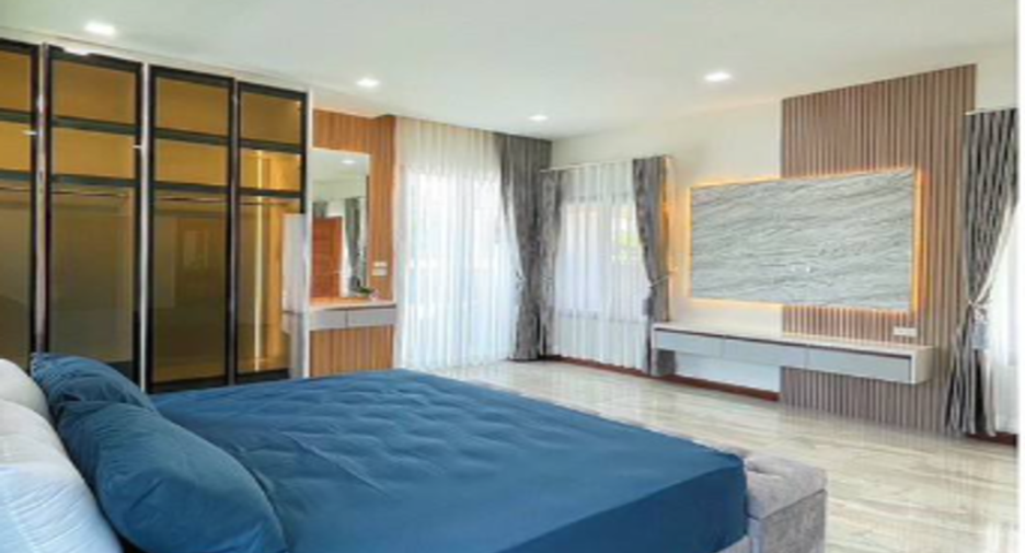 For sale 3 bedrooms villa in Sattahip, Chonburi