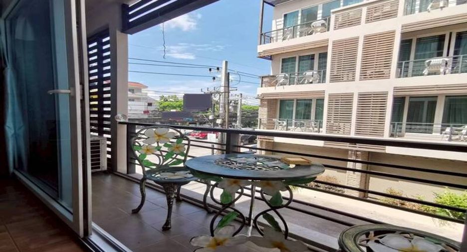 Local comercial en venta de 9 habitaciones en South Pattaya, Pattaya
