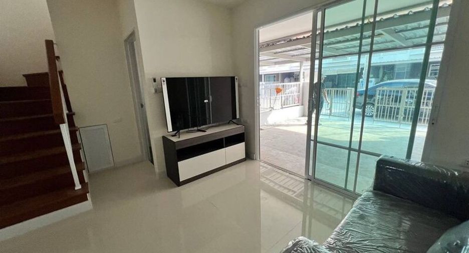 For sale 4 bedrooms house in Huay Yai, Pattaya