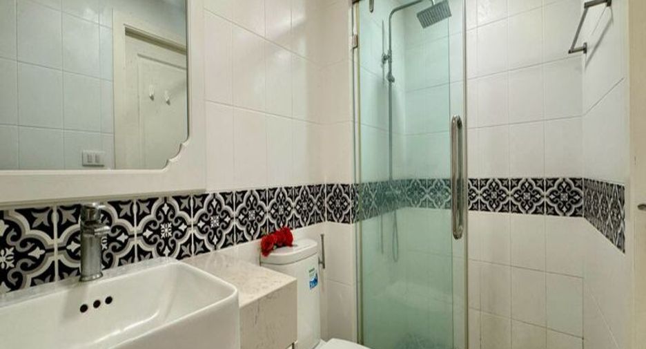 Wohnung zum Kauf mit 2 Zimmer in Pratumnak, Pattaya