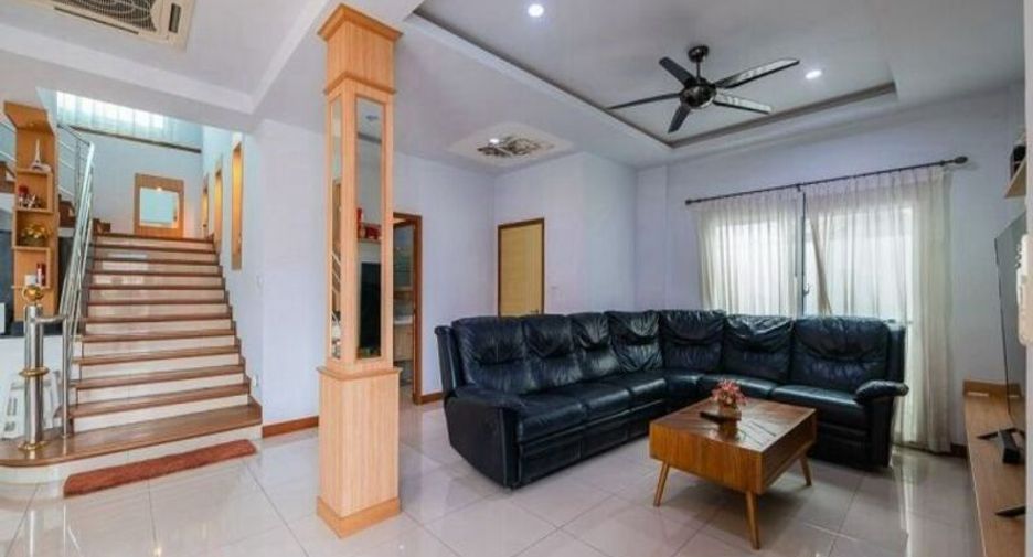 For sale 5 bedrooms villa in South Pattaya, Pattaya