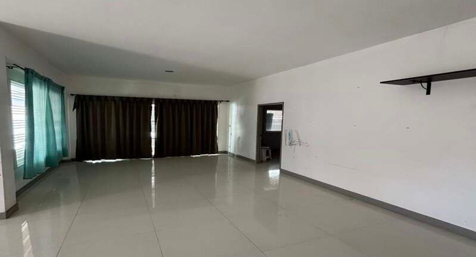 For sale 3 bedrooms house in Bang Lamung, Chonburi