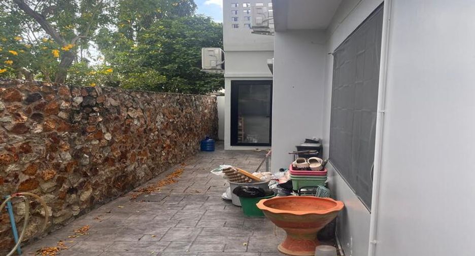 For sale 3 bedrooms villa in Bang Lamung, Chonburi