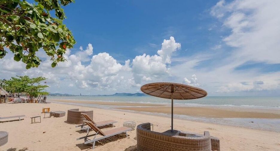 For sale 1 bed condo in Sattahip, Chonburi