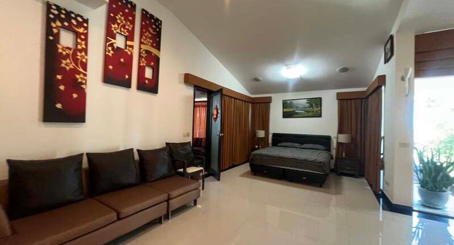 Casa en venta de 10 habitaciones en Bang Lamung, Chonburi