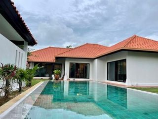 For sale 3 bedrooms villa in Huay Yai, Pattaya