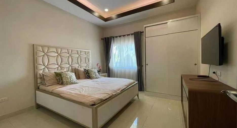 For sale 3 bedrooms villa in Huay Yai, Pattaya