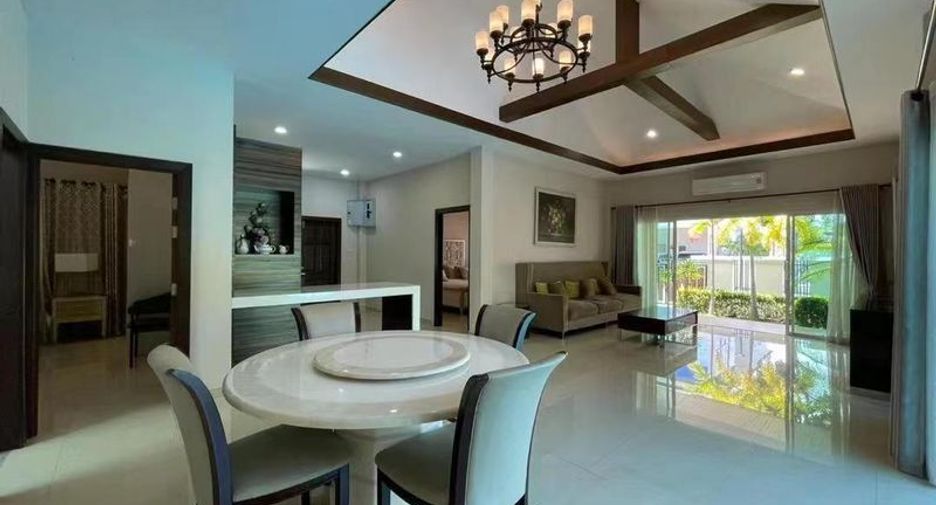 For sale 3 bedrooms villa in Huay Yai, Pattaya