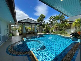 For sale 3 bedrooms villa in Bang Lamung, Chonburi