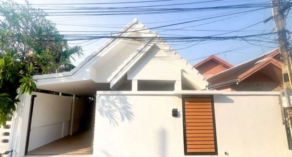 For sale 5 bedrooms villa in South Pattaya, Pattaya