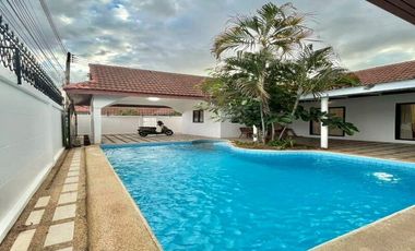 For sale 3 bedrooms house in East Pattaya, Pattaya