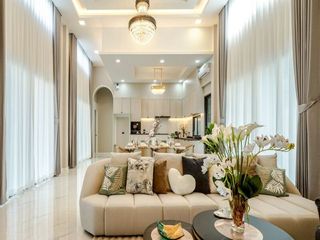 Villa en venta de 4 habitaciones en Bang Lamung, Chonburi