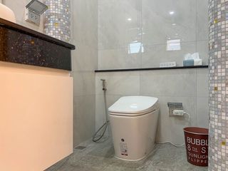 Villa en venta de 5 habitaciones en Bang Lamung, Chonburi