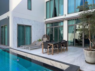 Villa en venta de 5 habitaciones en Bang Lamung, Chonburi