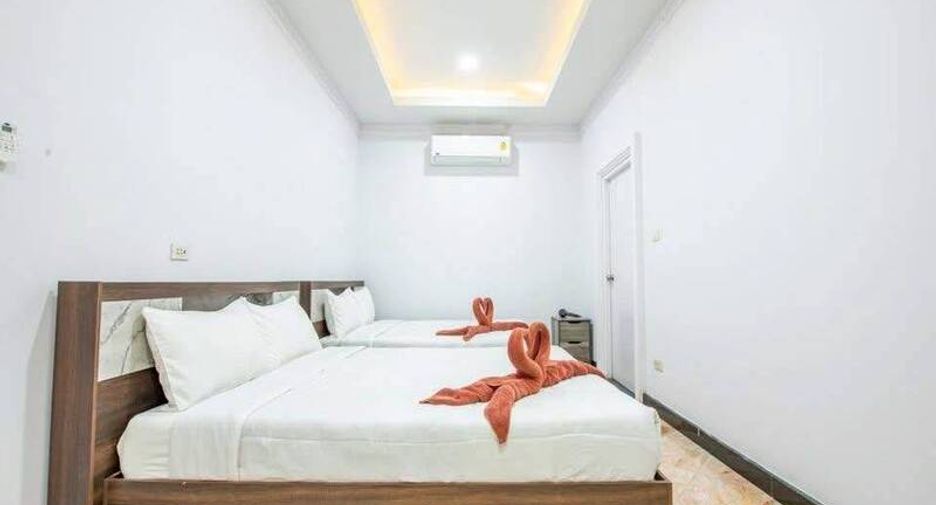 For sale 5 bedrooms villa in Sattahip, Chonburi