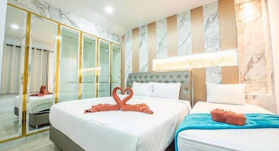 For sale 5 bedrooms villa in Sattahip, Chonburi