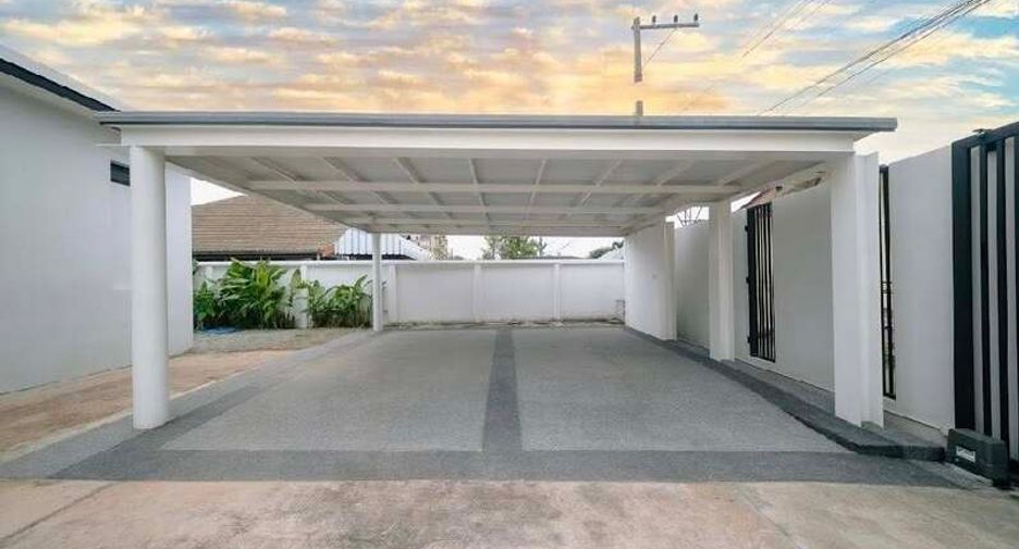 Casa en venta de 4 habitaciones en Central Pattaya, Pattaya