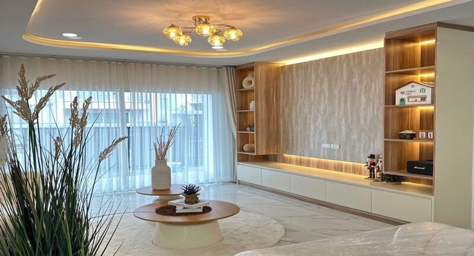 For sale 3 bedrooms villa in East Pattaya, Pattaya
