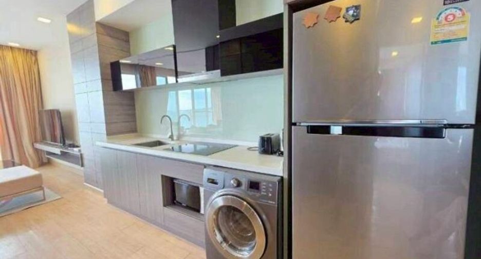 For sale 2 bedrooms condo in Jomtien, Pattaya