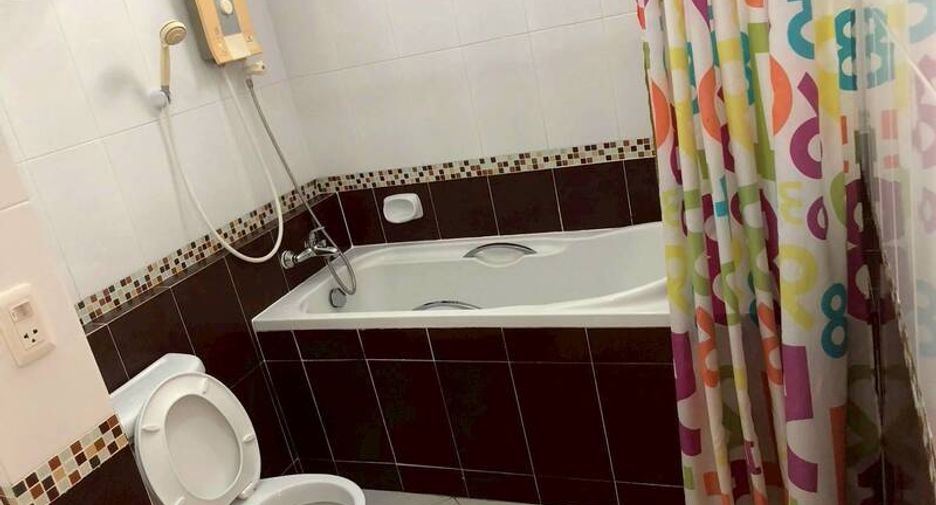 For sale 3 bedrooms villa in East Pattaya, Pattaya