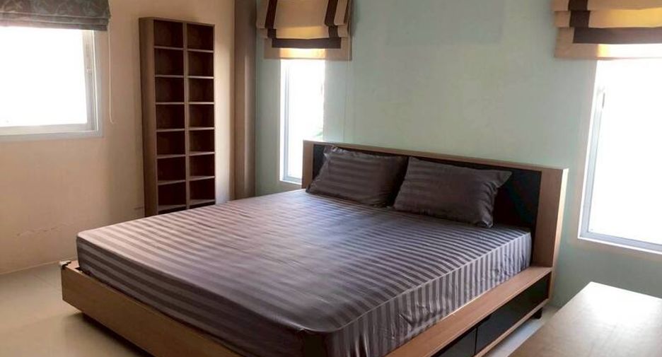 For sale 3 bedrooms villa in East Pattaya, Pattaya