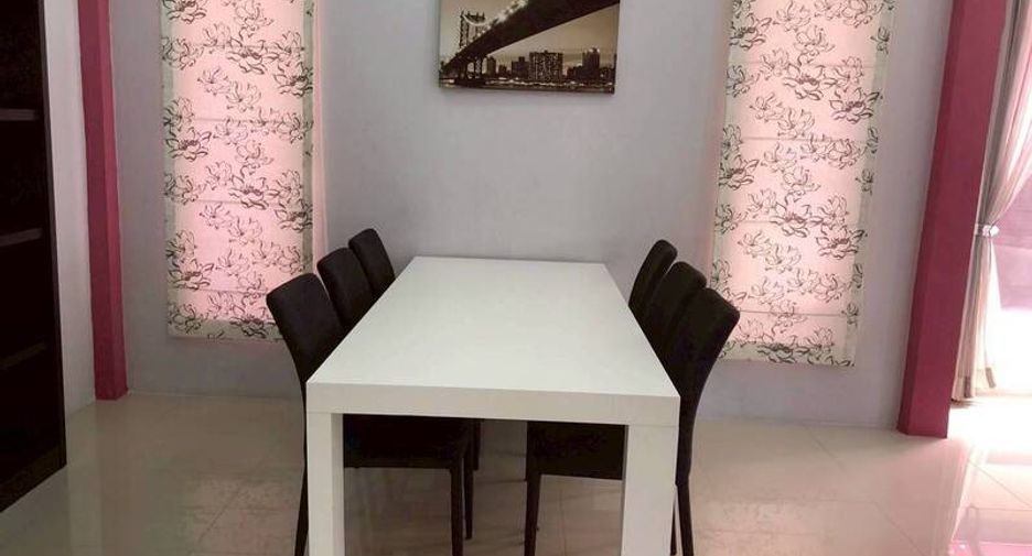 For sale 3 bedrooms villa in East Pattaya, Pattaya