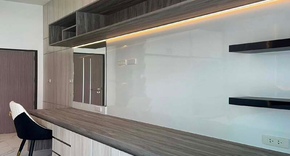 For sale 3 ベッドルーム villa in Huay Yai, Pattaya