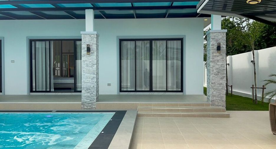 For sale 3 ベッドルーム villa in Huay Yai, Pattaya