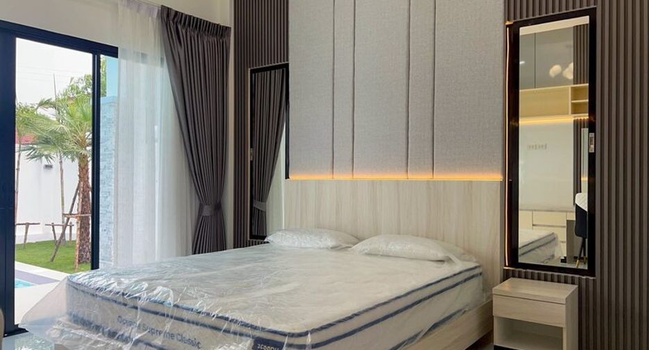 For sale 3 ベッドルーム villa in Huay Yai, Pattaya