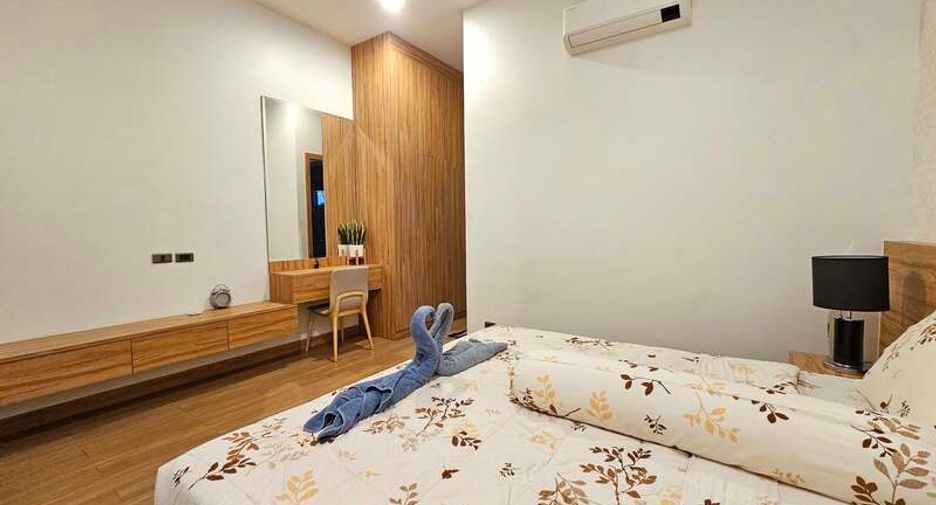 For sale 3 bedrooms villa in East Pattaya, Pattaya