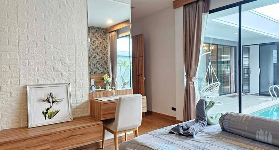 For sale 3 bedrooms villa in East Pattaya, Pattaya