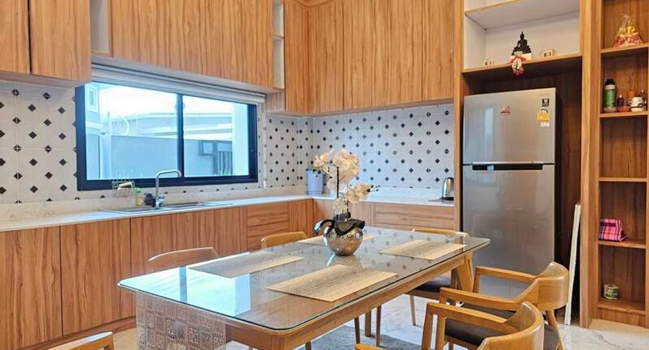 For sale 3 bedrooms villa in East Pattaya, Pattaya