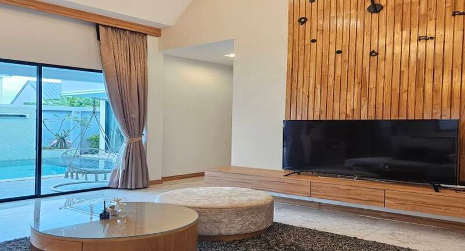 For sale 3 bedrooms villa in East Pattaya, Pattaya