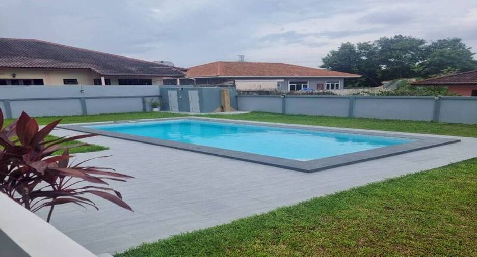 For sale 3 bedrooms villa in Sattahip, Chonburi