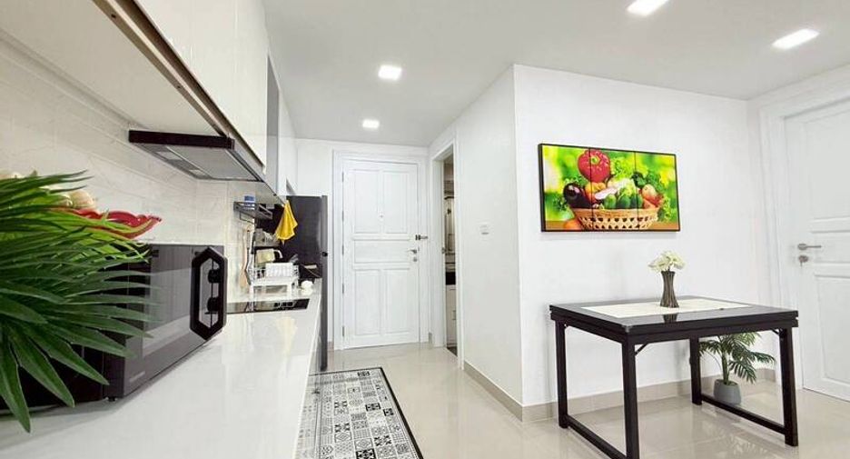 For sale 3 bedrooms condo in South Pattaya, Pattaya