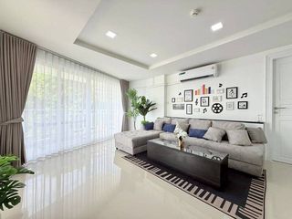 For sale 3 bedrooms condo in Bang Lamung, Chonburi