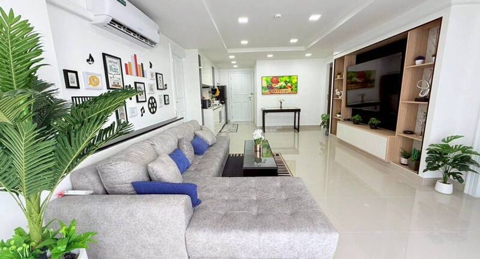 For sale 3 bedrooms condo in South Pattaya, Pattaya