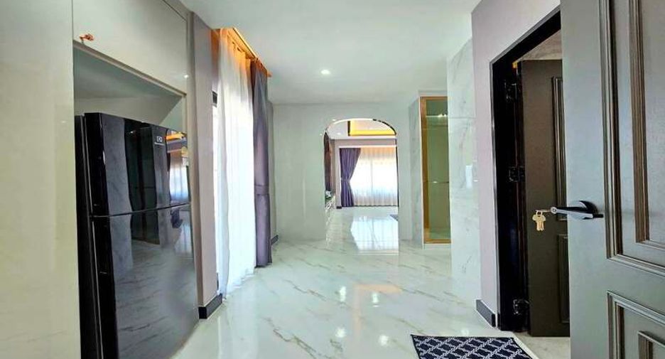 Casa en venta de 4 habitaciones en South Pattaya, Pattaya