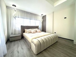 À vendre 5 chambres villa à Bang Lamung, Chonburi